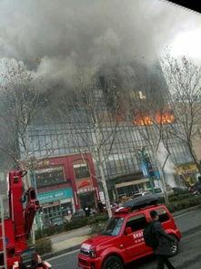 郑州紫荆山路爆料事件视频,冲突升级,街头冲突引发社会关注 第1张 郑州紫荆山路爆料事件视频,冲突升级,街头冲突引发社会关注 第1张