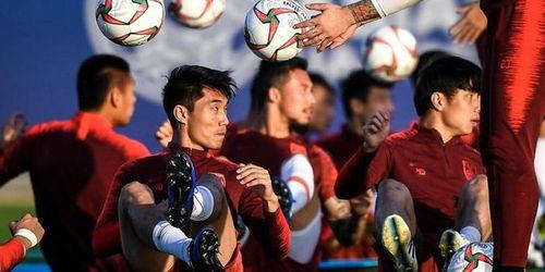 国足厨子爆料事件视频播放,揭秘国家队内部真相  第3张