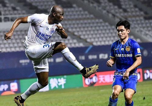 卓尔引援最新爆料,重磅球员加盟在即，新赛季阵容升级引期待  第2张