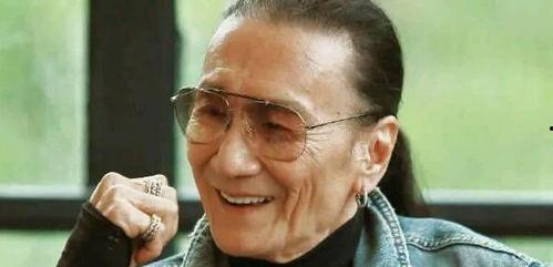 港媒爆料谢贤病危视频播放,视频播放引发关注  第3张